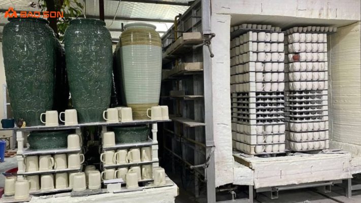 Bông ceramuc được sử dụng trong lò nung gốm.